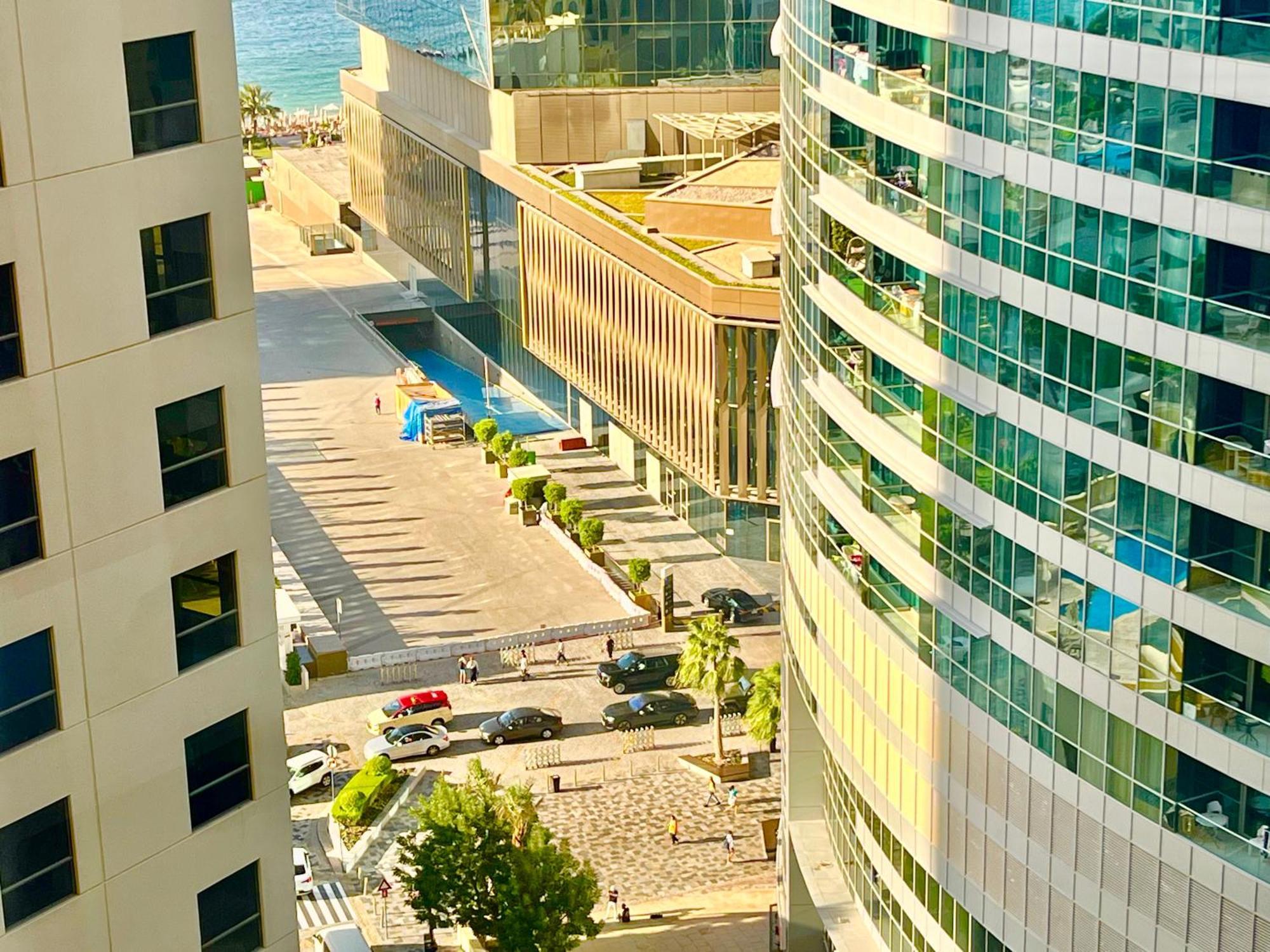 One Bedroom Apartment Available In Front Of Marina Beach Dubaj Zewnętrze zdjęcie
