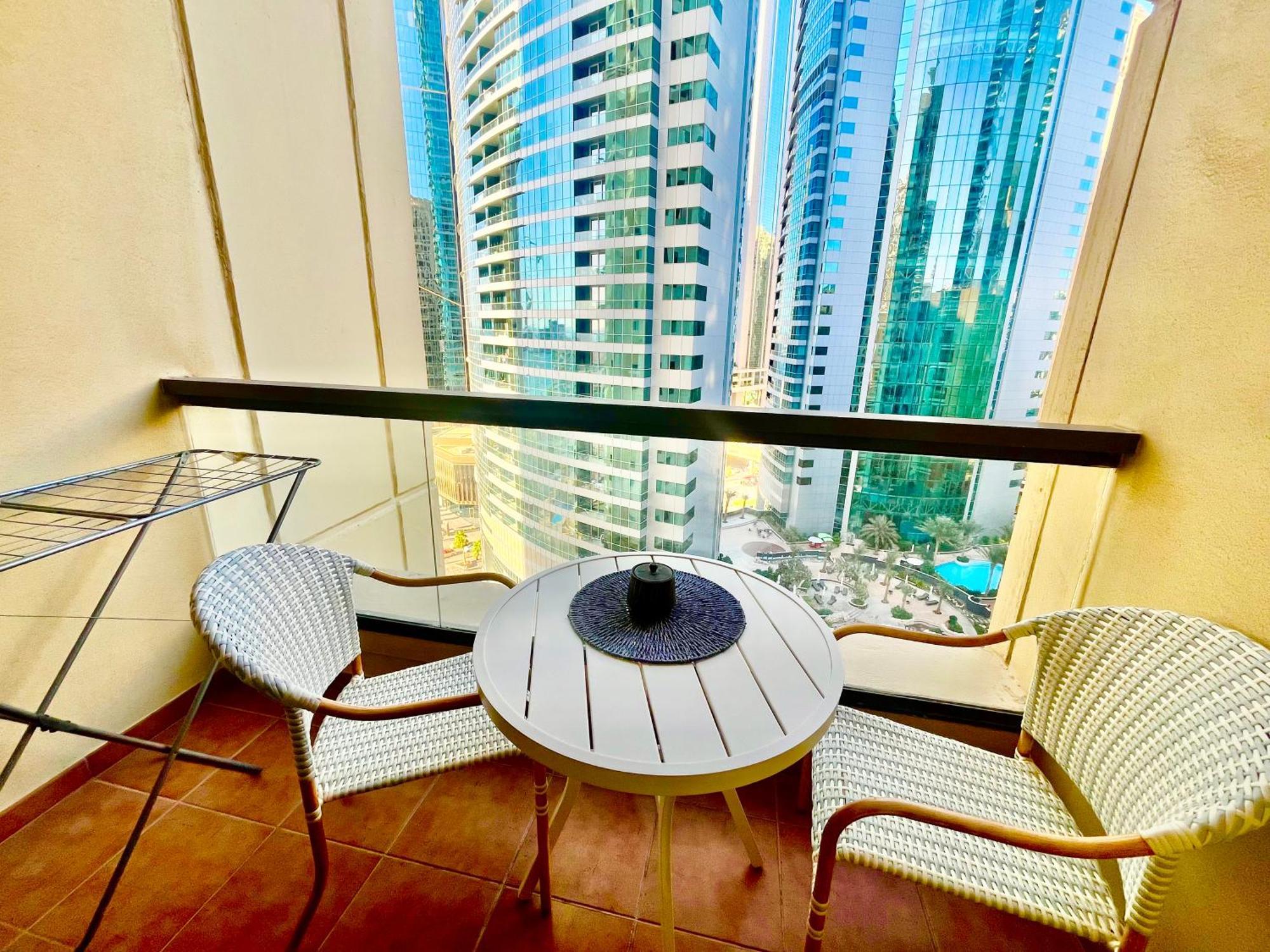 One Bedroom Apartment Available In Front Of Marina Beach Dubaj Zewnętrze zdjęcie
